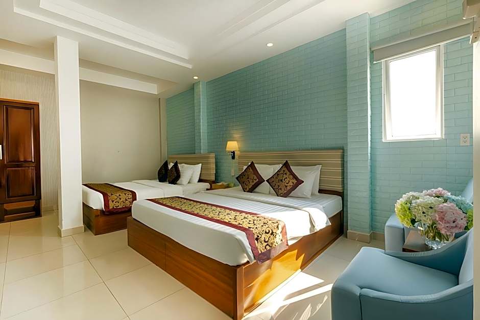 Airport Saigon Hotel