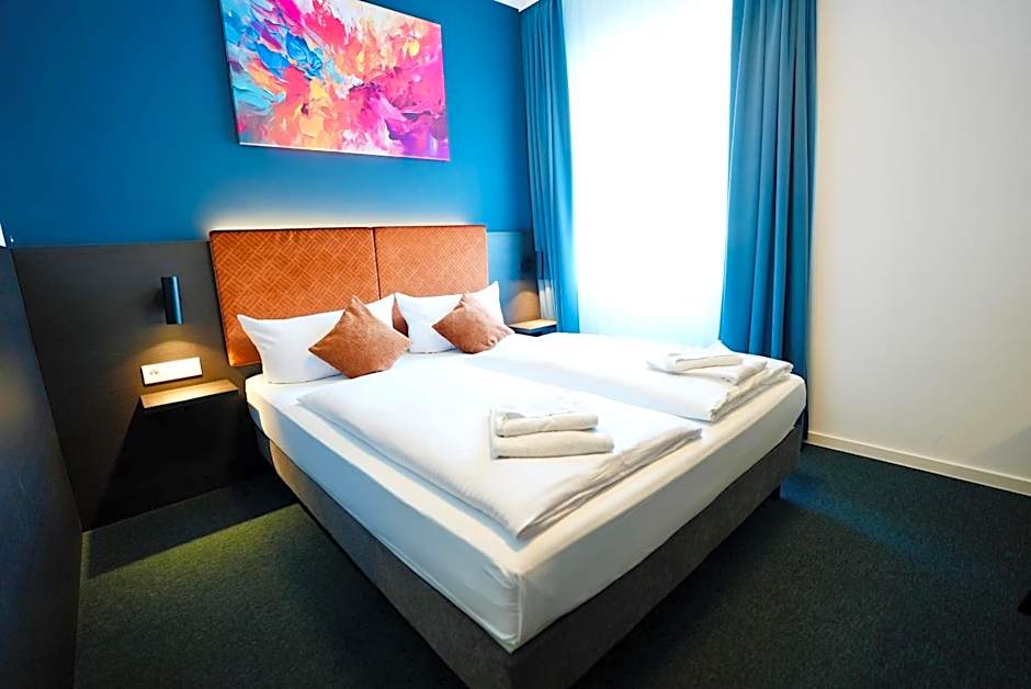 Arthotel Ambassador Wiesbaden - FREE PARKING