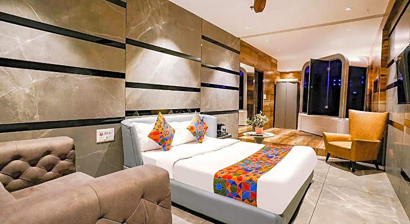 HOTEL WELCOME PALACE