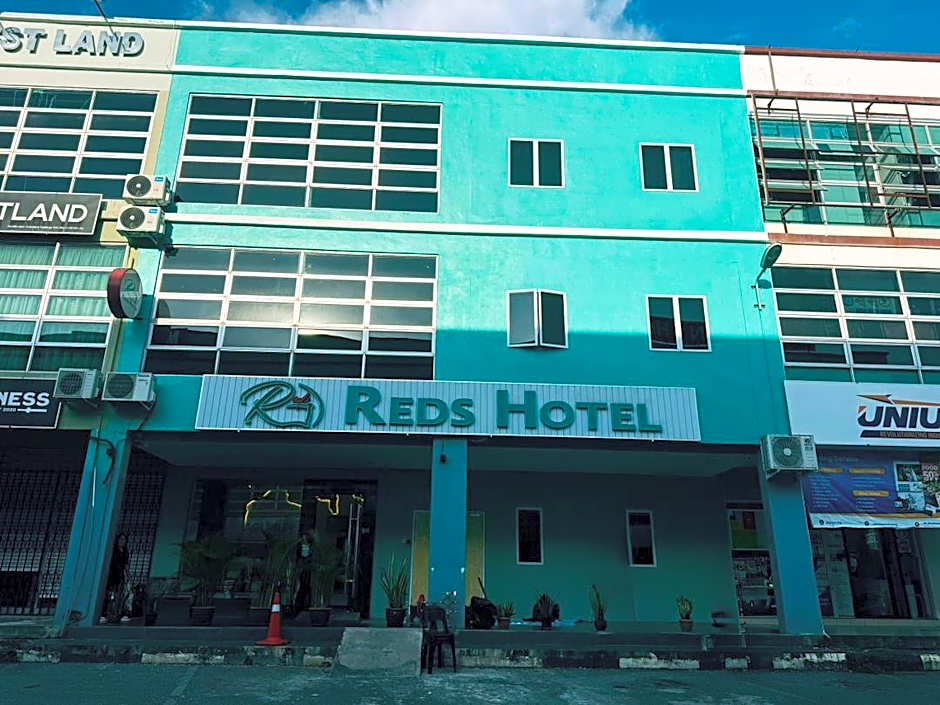 Red’s Hotel