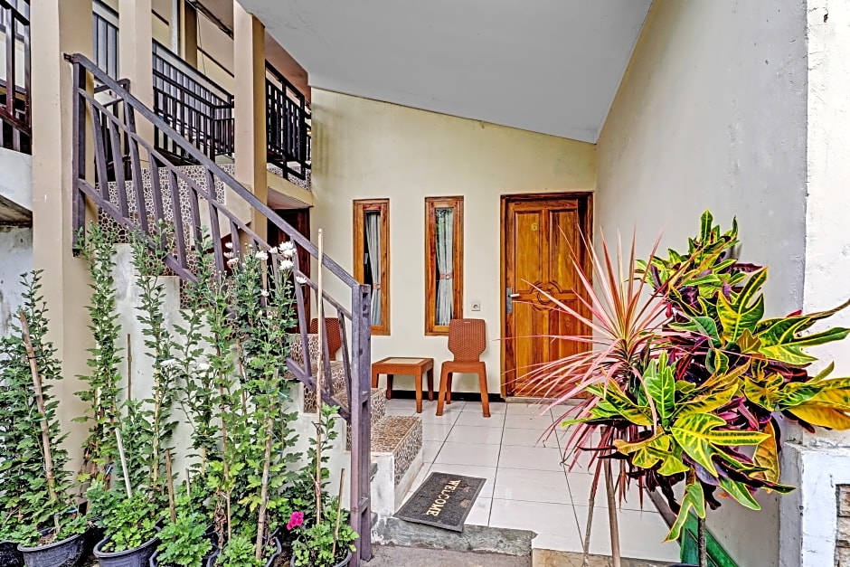 OYO 90454 Adinda Homestay Cibodas Lembang