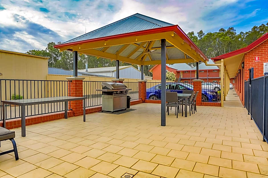 Murray Waters Motor Inn & Apartments