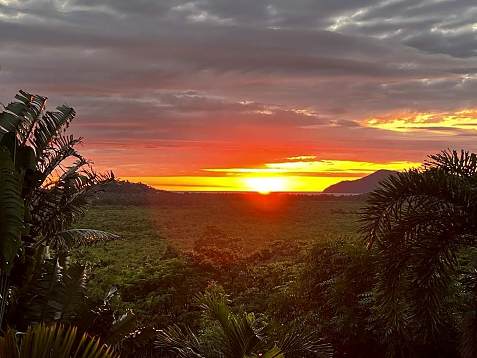 Mission Beach Escape BnB