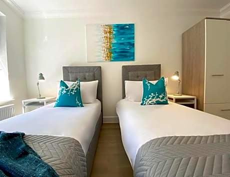 Modern Stylish 2 bedroom 2 bath Apt01 in Rochester