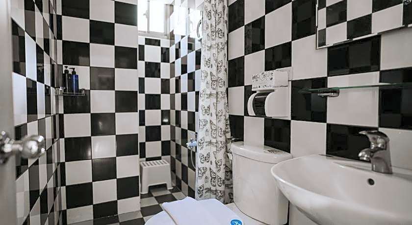 Mountain Traveler Inn