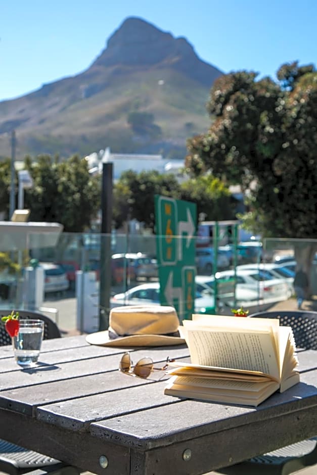 Camps Bay Village - Studios and Apartments