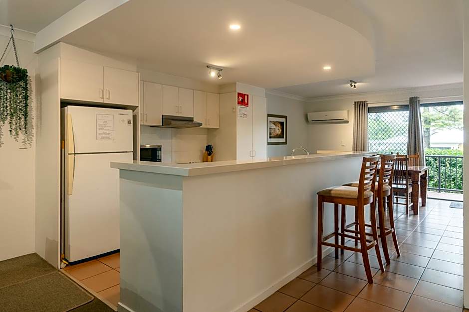 Outrigger Bay Apartments