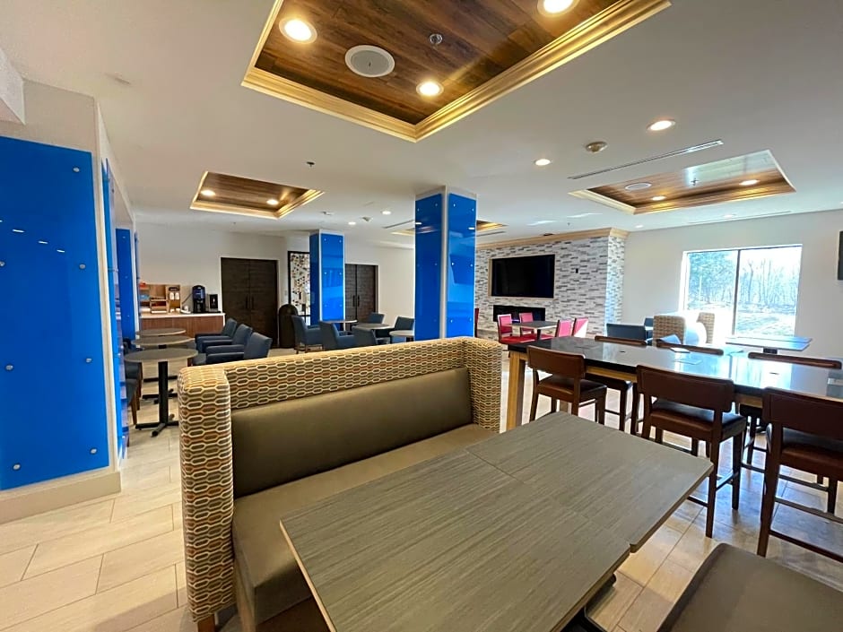 Holiday Inn Express & Suites Columbia - East Elkridge By IHG
