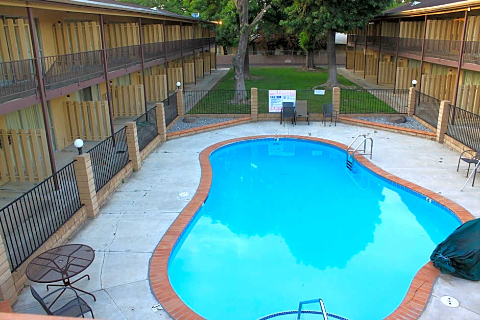 Menifee Inn