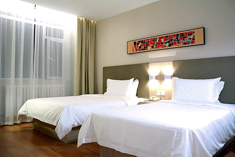 Hanting Hotel Dalian Nanshidao Street