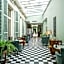 Novotel Chateau de Maffliers