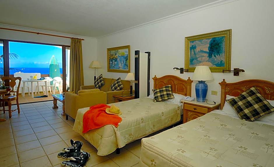 The Suites at Beverly Hills