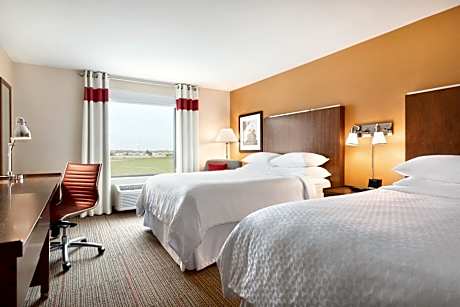 Queen Room with Two Queen Beds and Adapted Tub - Mobility and Hearing Accessible