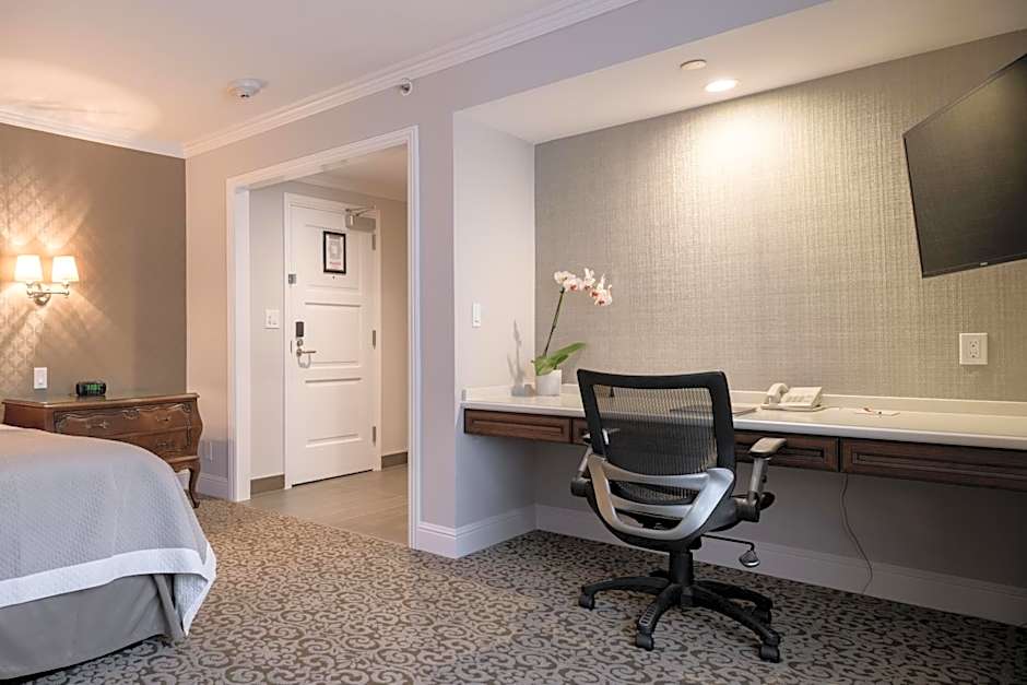 Woodcrest Hotel Cupertino