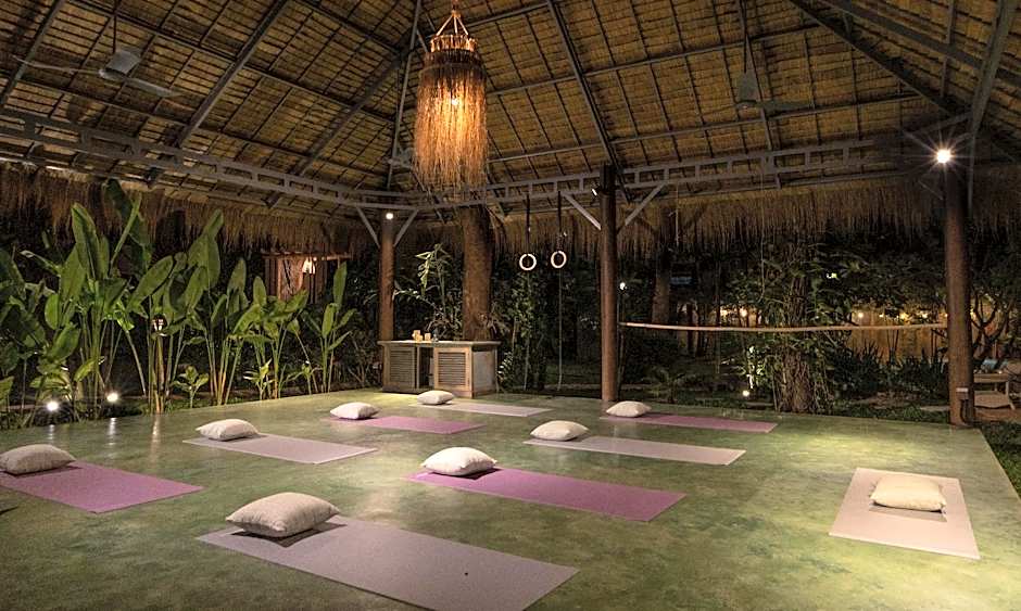Through The Looking Glass Wellness Retreat Resort – Siem Reap, 