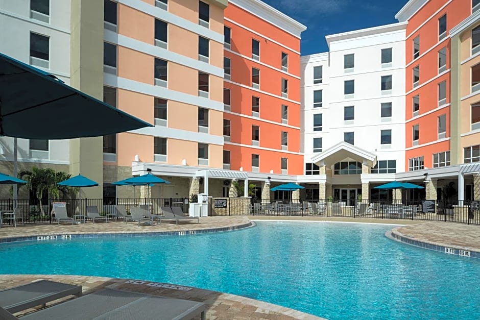 Home2 Suites By Hilton Cape Canaveral Cruise Port