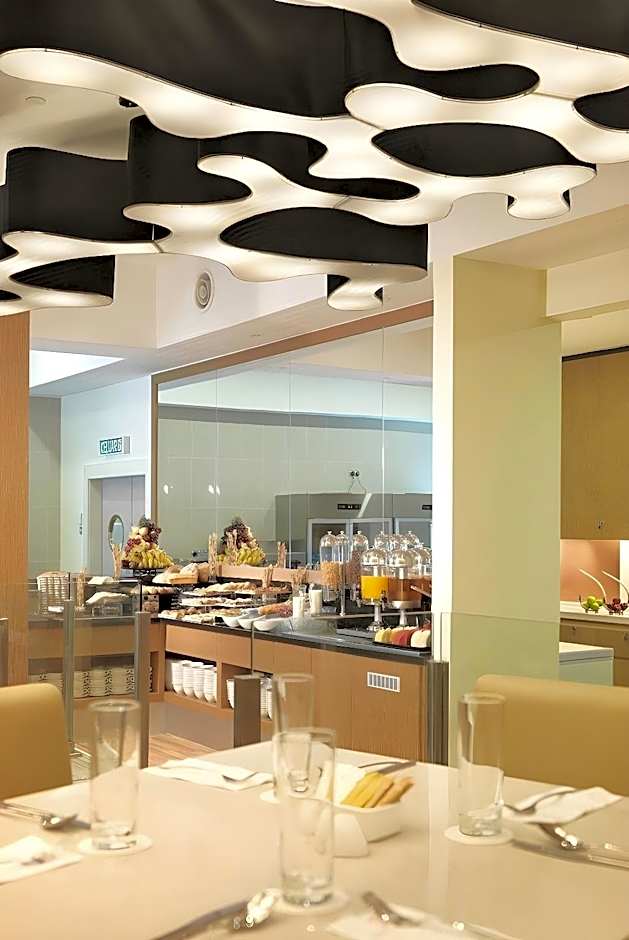 Sama-Sama Express KLIA Terminal 2 - Airside Transit Hotel