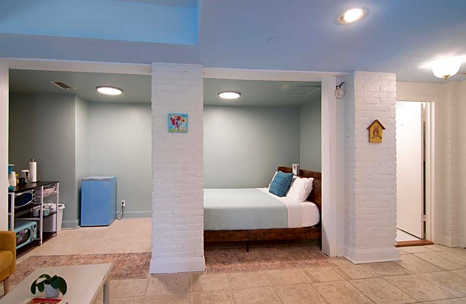 Birmingham Tree House