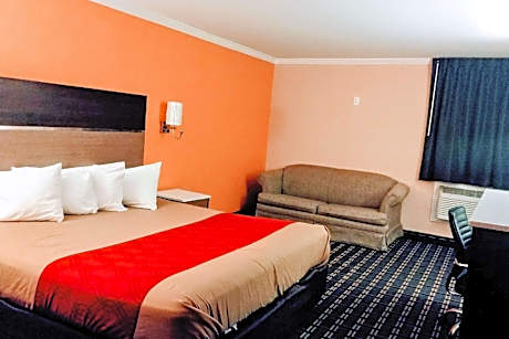 1 King Bed, Smoking