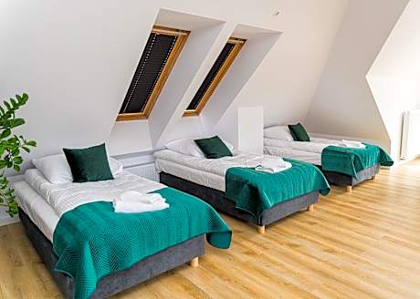 Triple Room with Private Bathroom