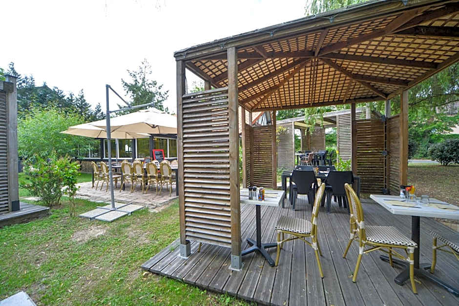 Logis - Hotel Restaurant La Mire