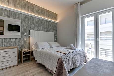 Marittimo Side Sea View