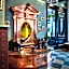 25hours Hotel Munich The Royal Bavarian
