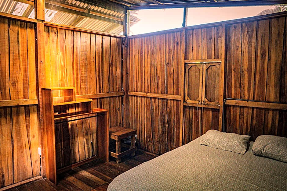 Flutterby House Hostel