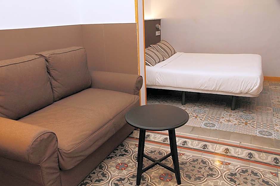 BCN Home Guest House
