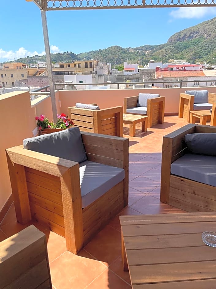 B&B Faraglione