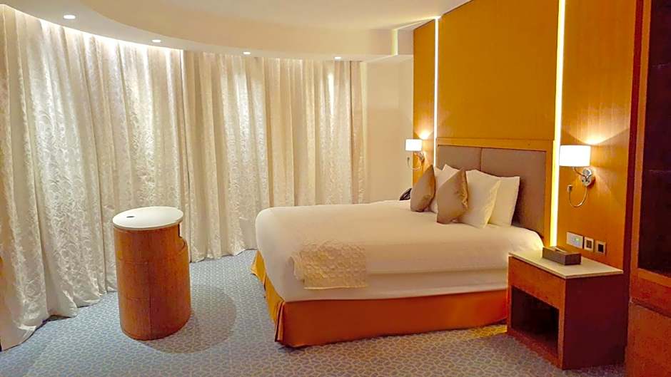 Grand Swiss-Belhotel Waterfront Seef