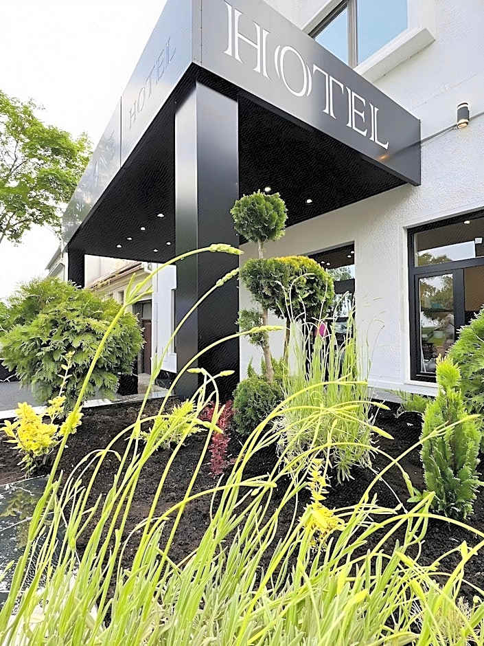 Side One Design Hotel