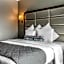 Umbrella Hotel Bronx