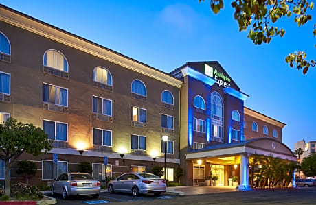 Holiday Inn Express San Diego - Sorrento Valley By IHG