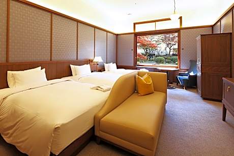 Annex Deluxe Room for 3 People