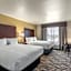 Cobblestone Hotel & Suites - De Pere