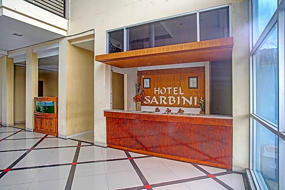 OYO 90947 Hotel Sarbini