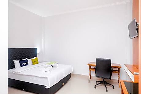 Urbanview Syariah Loji Arum Stasiun Klaten by RedDoorz