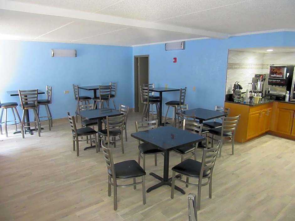 Quality Inn & Suites Near Six Flags East