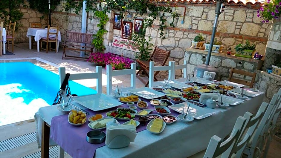 Begonvil Otel Alacati