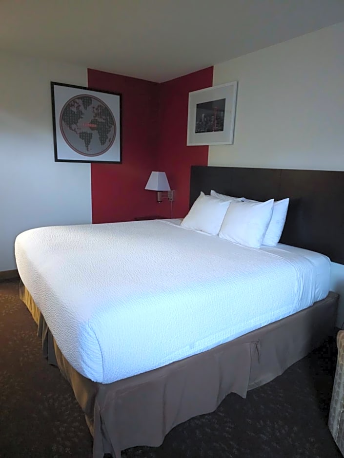 Ramada by Wyndham SeaTac Airport