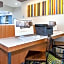 Holiday Inn Express and Suites Grand Rapids Airport- South By IHG