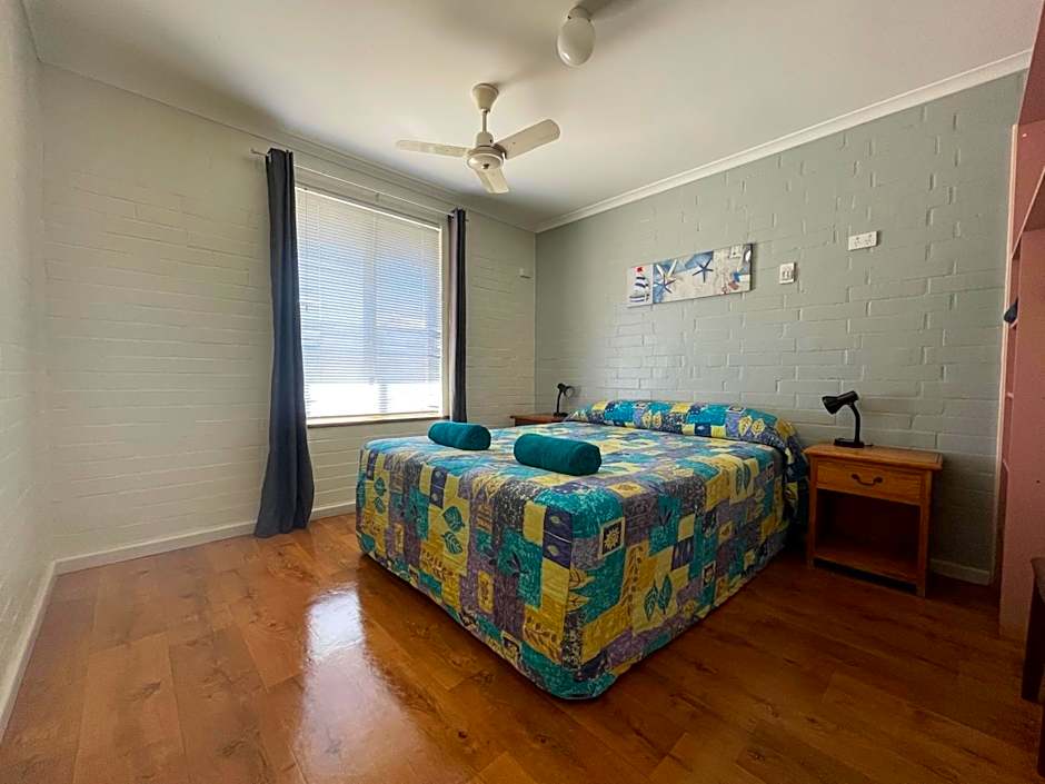 Shark Bay Seafront Apartments