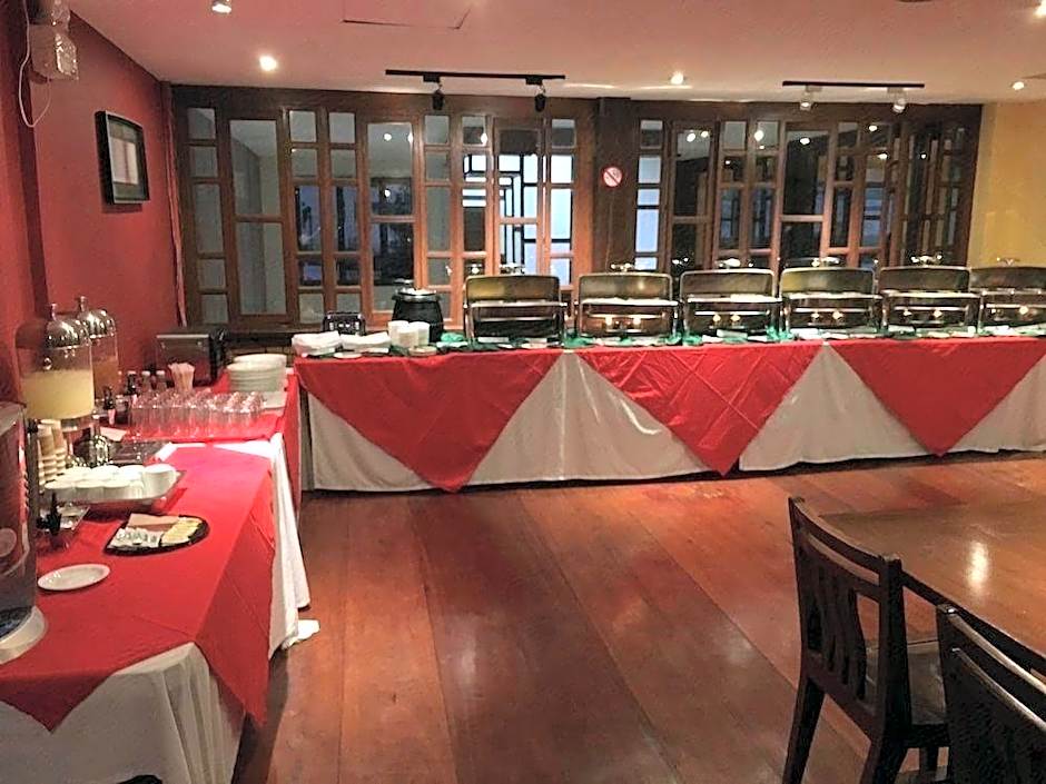 Mango Valley Hotel 1
