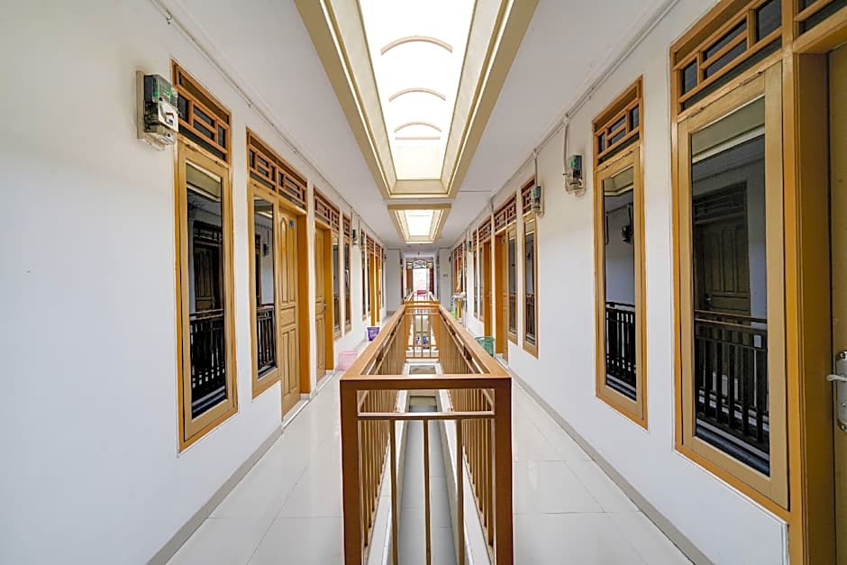 OYO Life 91994 Sawerigading Jatinangor Syariah