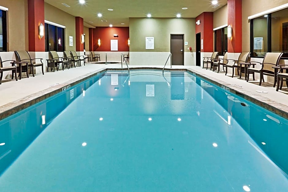 Holiday Inn Hotel & Suites Tulsa South, an IHG Hotel