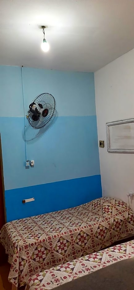 Hostel e Camping da Cris