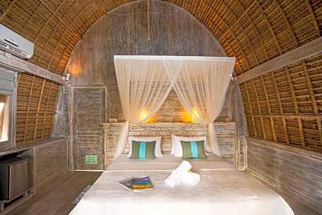 One-Bedroom Bungalow