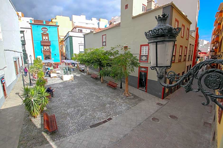 Hotel Emblemático Holiday Time