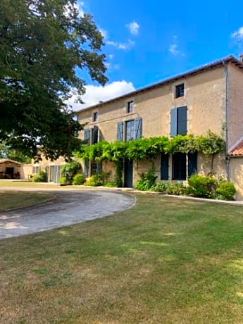 Le Petit Manoir